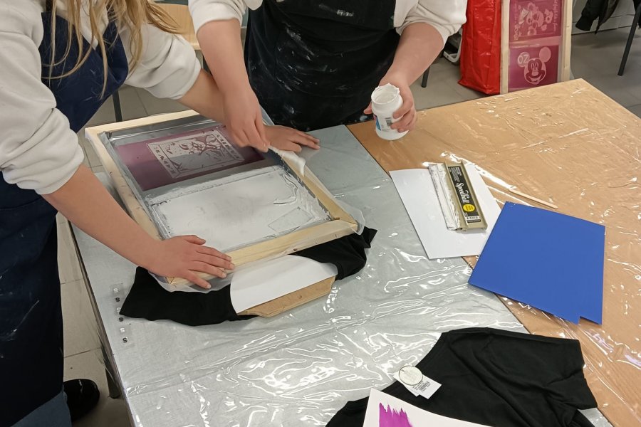 « Émergence » : sérigraphier pour faire rayonner sa créativité #649