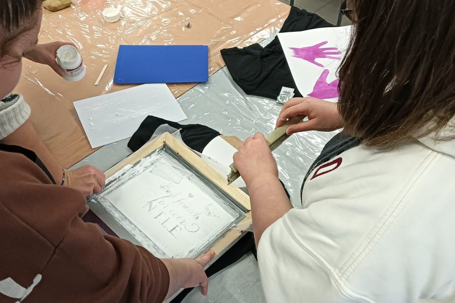 « Émergence » : sérigraphier pour faire rayonner sa créativité #649