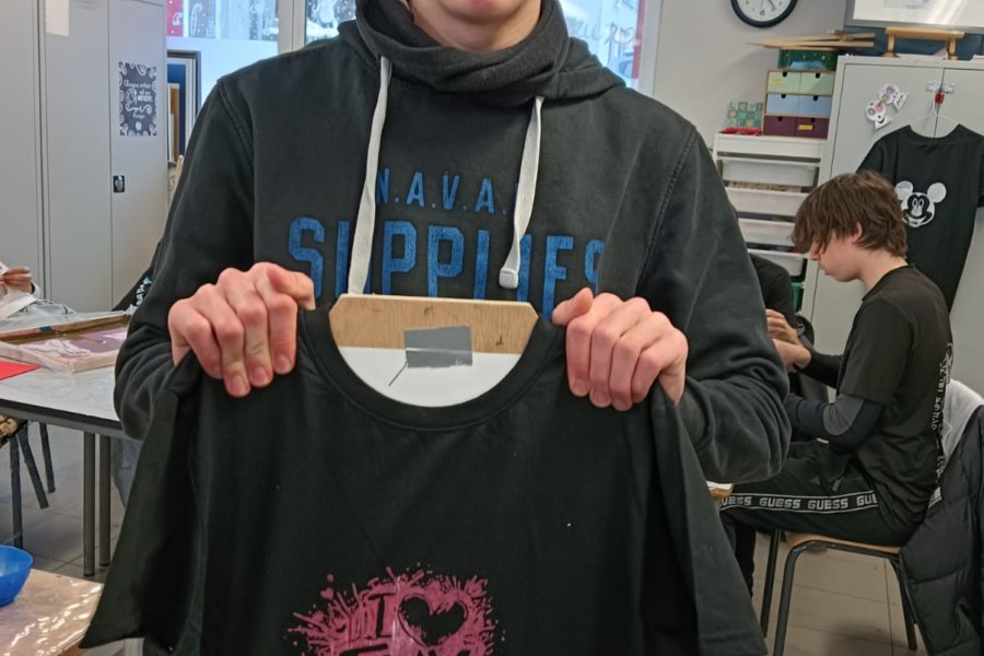 « Émergence » : sérigraphier pour faire rayonner sa créativité #649