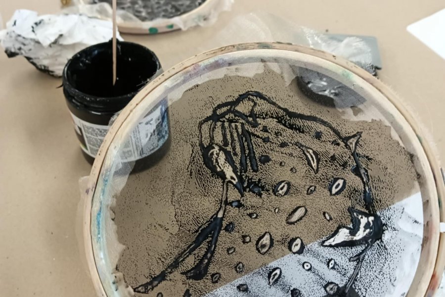 « Émergence » : sérigraphier pour faire rayonner sa créativité #649