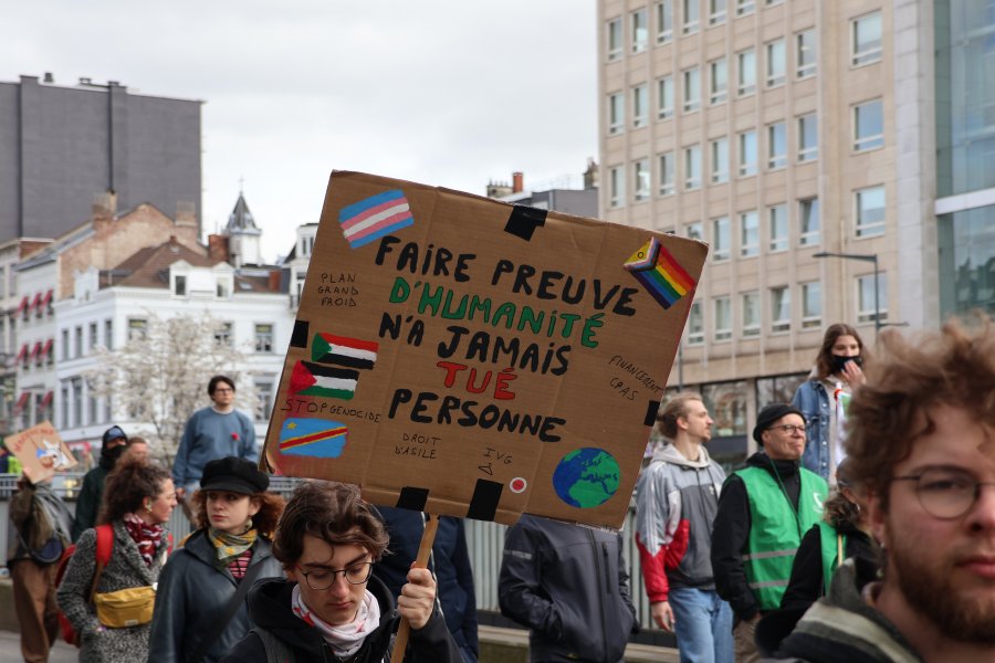Notre secteur fortement mobilisé pour la manifestation nationale de ce 12 mars #659