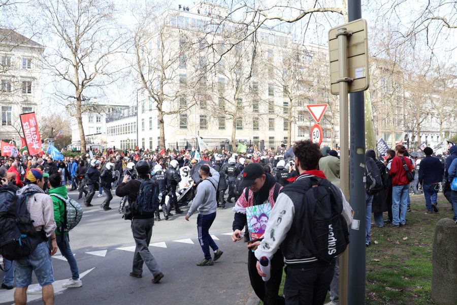 Notre secteur fortement mobilisé pour la manifestation nationale de ce 12 mars #659