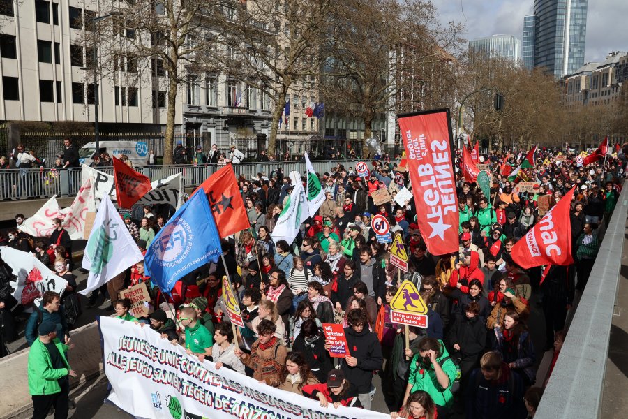 Notre secteur fortement mobilisé pour la manifestation nationale de ce 12 mars #659