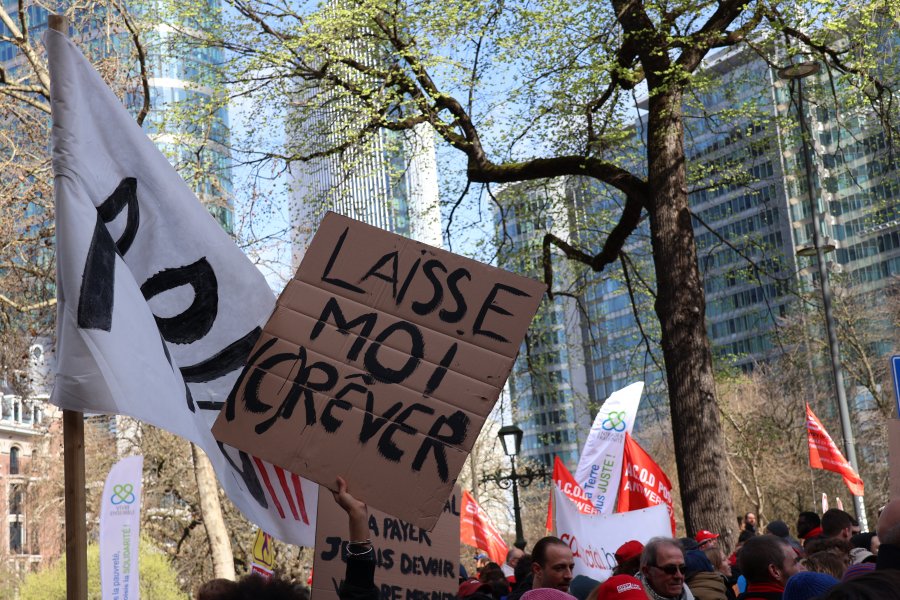 Notre secteur fortement mobilisé pour la manifestation nationale de ce 12 mars #659