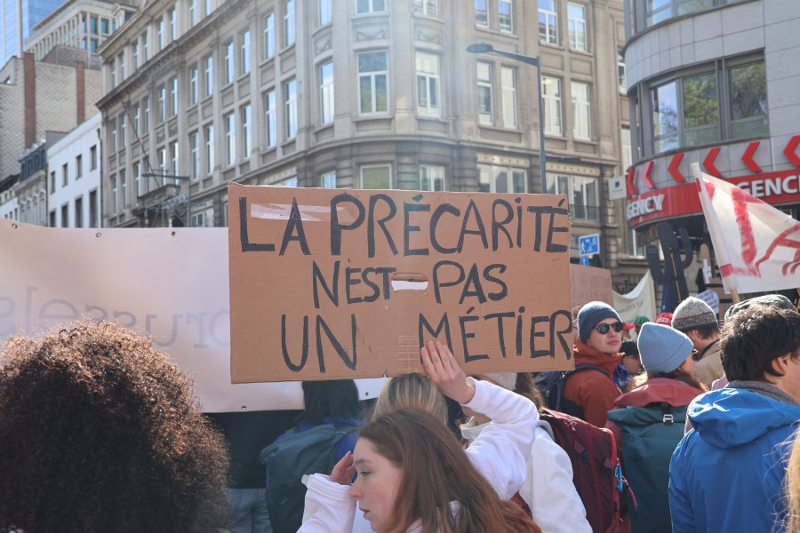 Notre secteur fortement mobilisé pour la manifestation nationale de ce 12 mars #659
