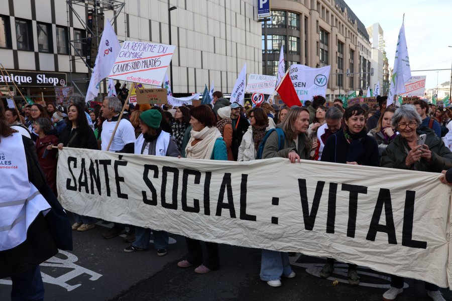 Notre secteur fortement mobilisé pour la manifestation nationale de ce 12 mars #659