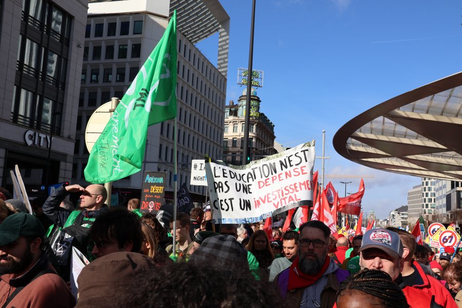 Notre secteur fortement mobilisé pour la manifestation nationale de ce 12 mars #659