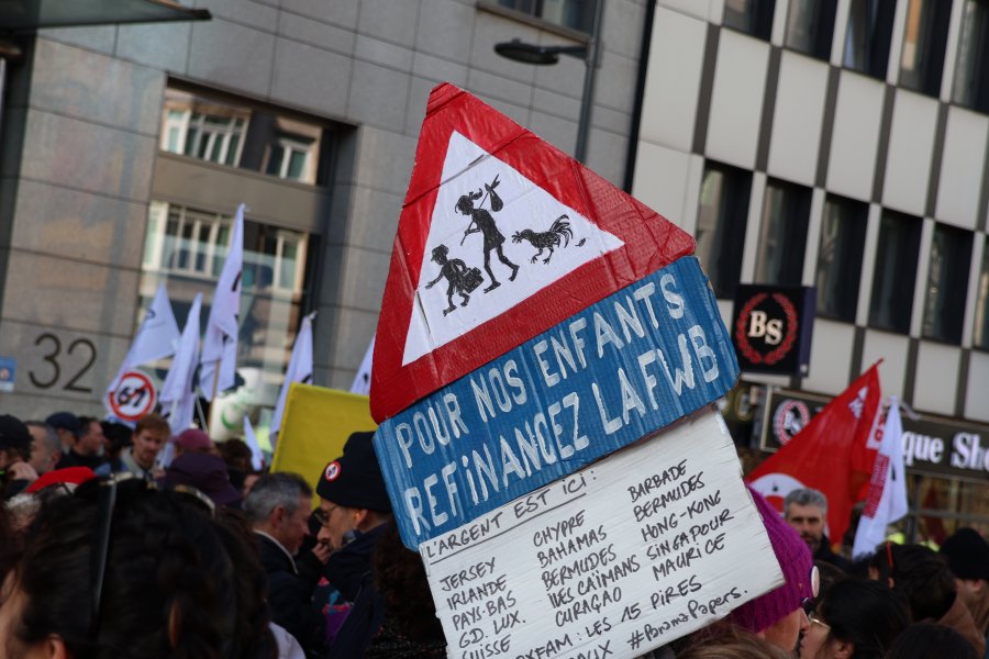 Notre secteur fortement mobilisé pour la manifestation nationale de ce 12 mars #659