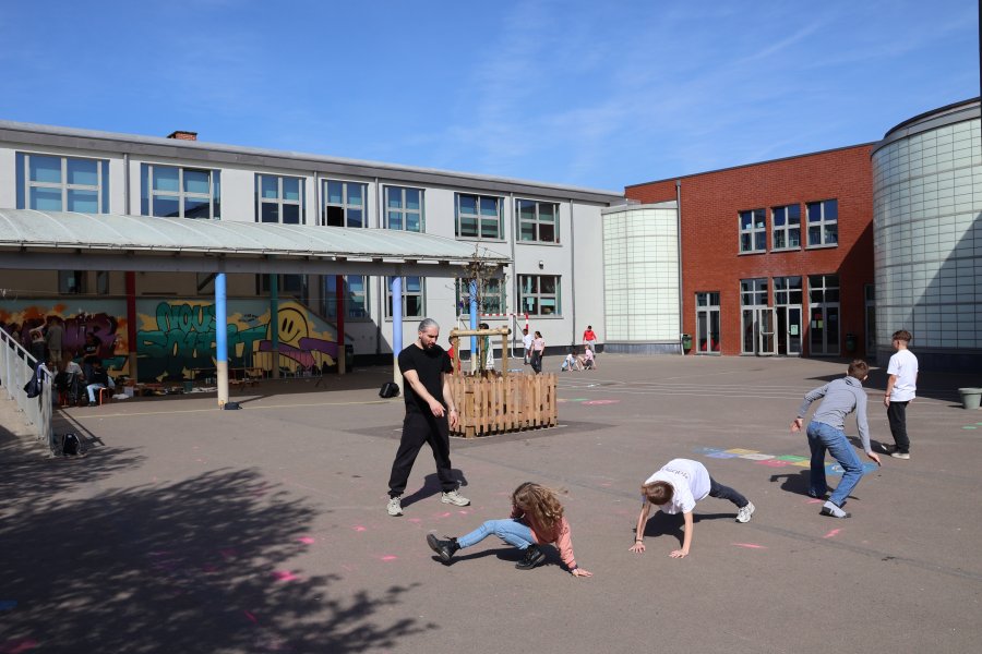 L'avenir nous sourit ! #670