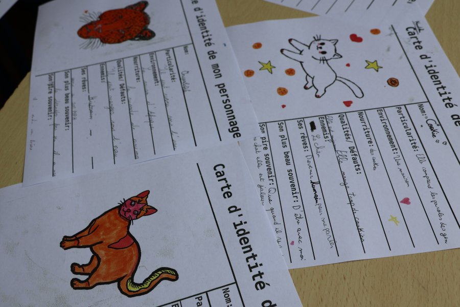 Transformer les créations des jeunes en cartes postales #676