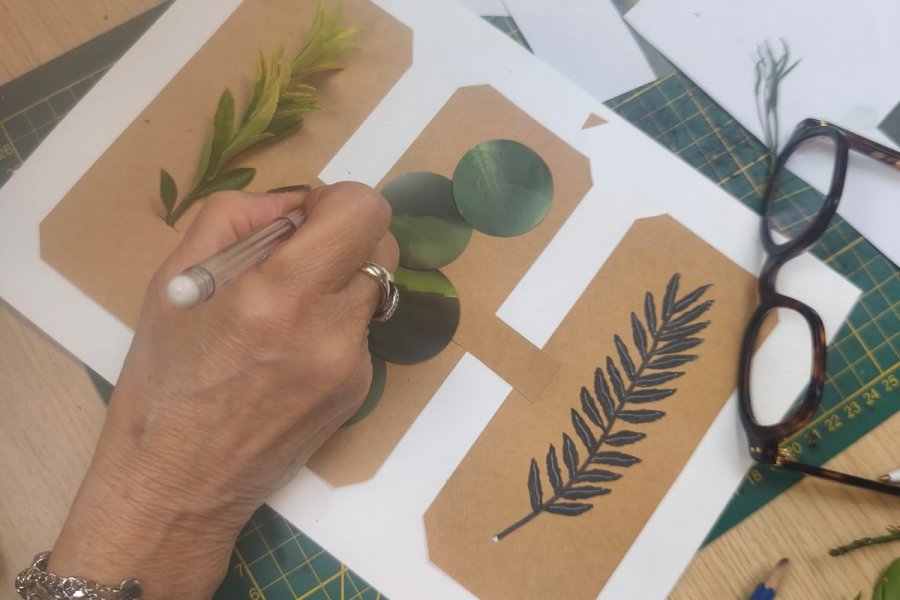 Réinventer l'herbier en un terrain de jeu créatif #712