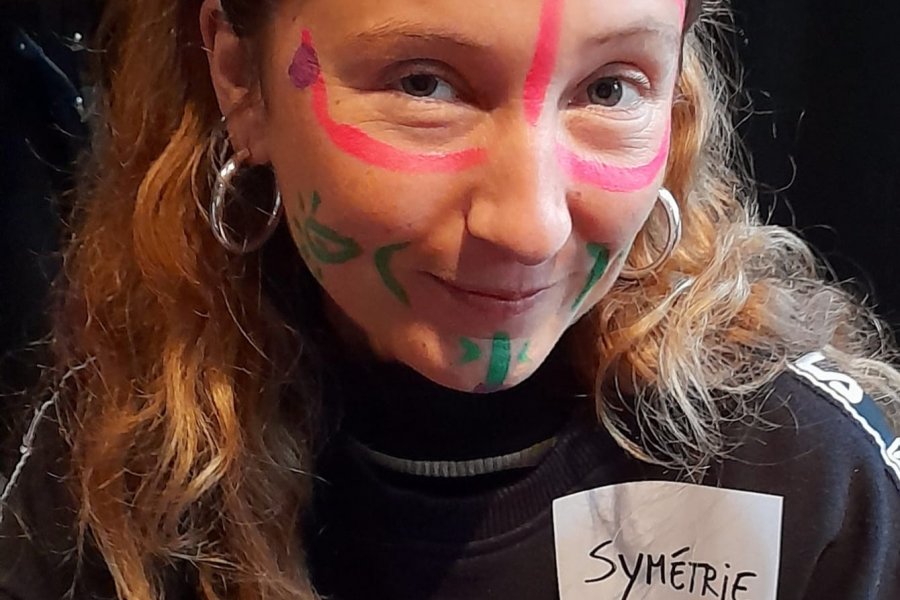 Techniques de grimage et maquillage artistique