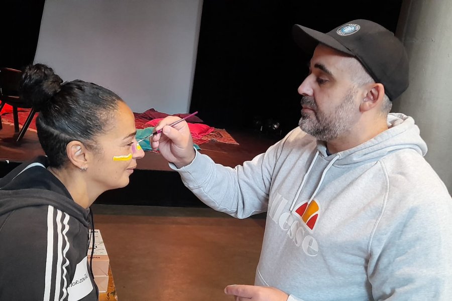 Techniques de grimage et maquillage artistique