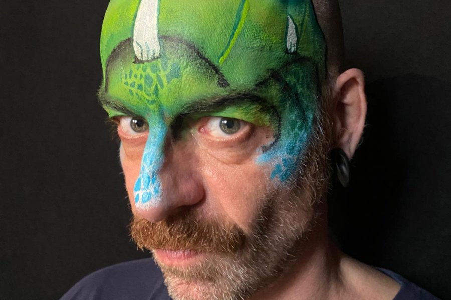 Techniques de grimage et maquillage artistique