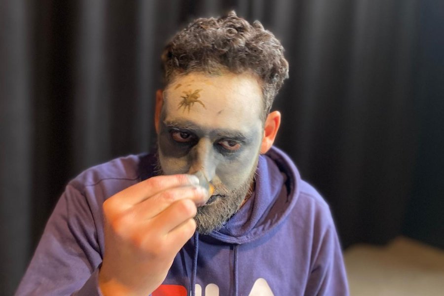 Techniques de grimage et maquillage artistique