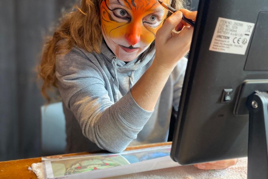 Techniques de grimage et maquillage artistique